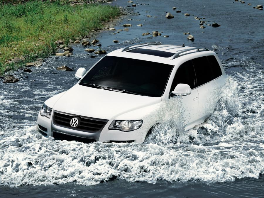  Volkswagen Touareg V8 2007 года  (US) (фото 19 из 29)